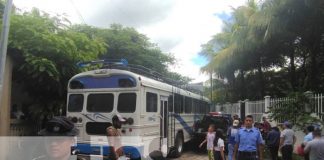 Foto: Choque de bus con camioneta policial en Quilalí, Nueva Segovia / TN8