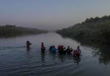 Muere un niño migrante al tratar de cruzar el Río Bravo