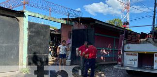 Foto: Incendio de una moto en una vivienda de Chinandega / TN8