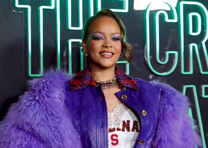 Rihanna revela que está “cruzando los dedos” para tener una hija