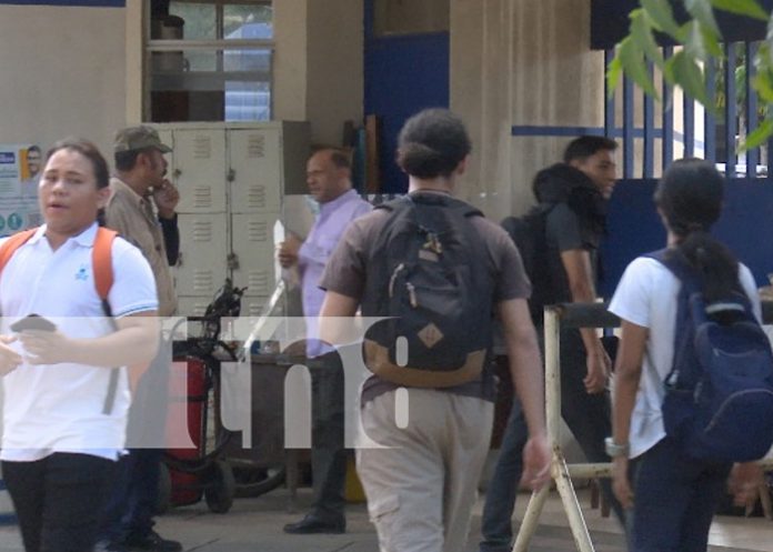 Más de 5,000 estudiantes clasifican para carreras en la UNI