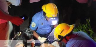 Foto: Motociclista en supuesto estado de ebriedad se estrella frente a un colegio / TN8