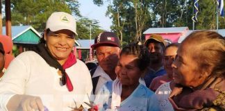 Foto: Ministra del MEFCCA visita zona productiva en el Caribe Norte/TN8