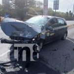 Foto: Taxista ebrio protagonizó aparatoso accidente en empalme de la cuesta El Plomo/TN8