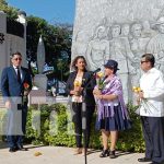 Foto: Visita al monumento de héroes y mártires de Nicaragua por parte de la Canciller de Bolivia / TN8