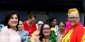 Foto: Aprueban Ley que declara Heroínas Nacionales a mujeres que han dado y dan vida por la Patria / TN8