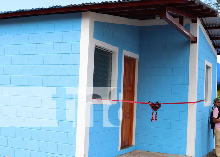 Foto: Alcaldía de Juigalpa entregó vivienda digna a deportista en Juigalpa/TN8