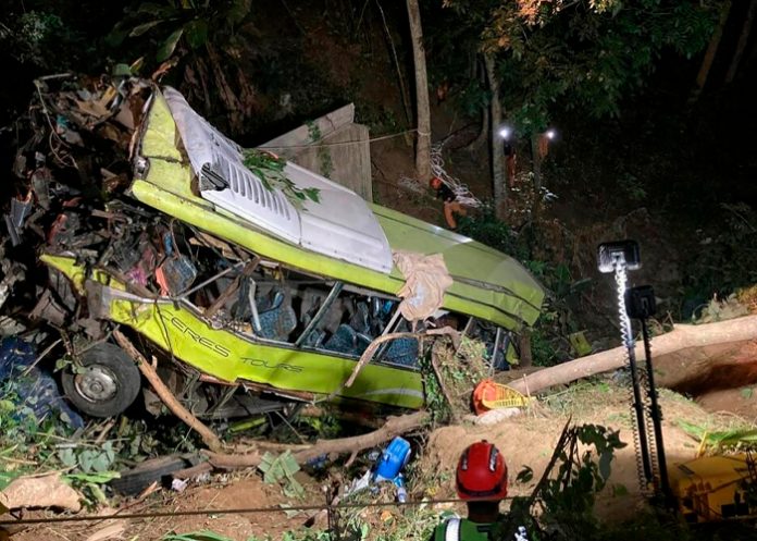 Un accidente de tráfico deja 17 muertos en Filipinas