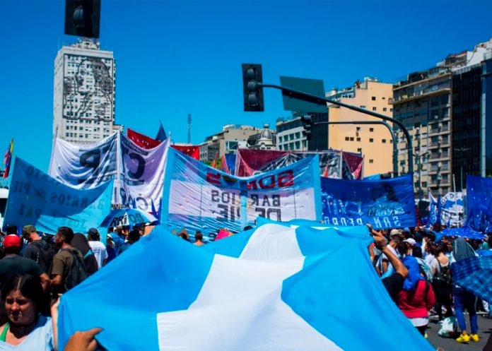 Foto: Masiva protesta en Argentina /cortesía