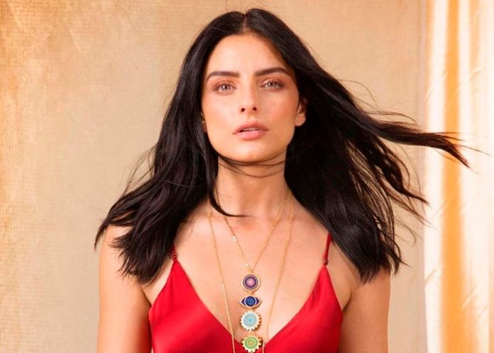 Foto: Aislinn Derbez sobre su divorcio /cortesía