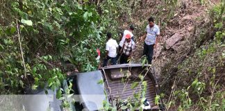 Camioneta cae en abismo en la Dalia-Matagalpa