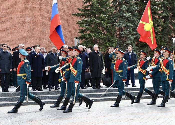 Desfile militar en Moscú por el aniversario del Día de la Victoria