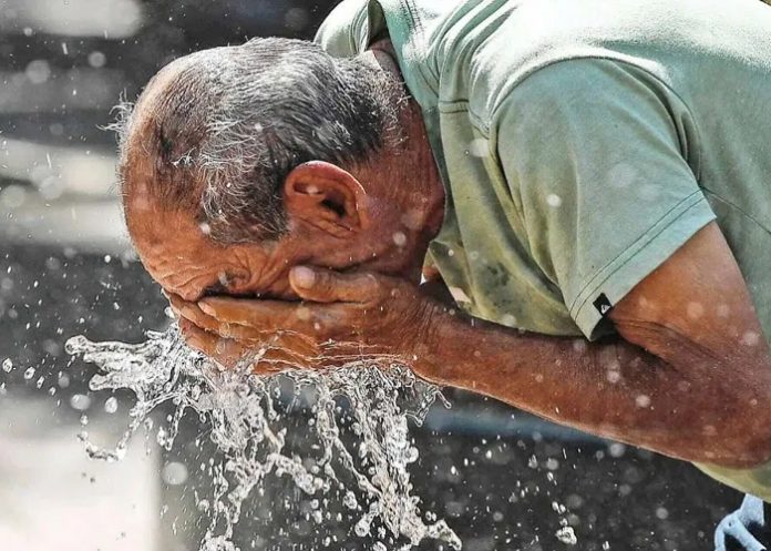 Foto:Más de 40 personas hospitalizadas y cuatro fallecidos en México por ola de calor/Cortesía