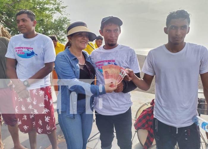 Foto: ¡Alegría y diversión! Realizan colorido torneo de botes de remos en la Isla de Ometepe/TN8