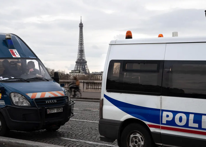 Un reo se fuga y dos agentes mueren en Francia
