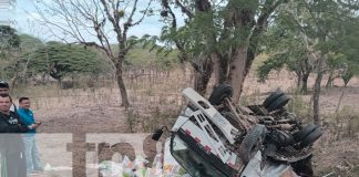 Foto: Camión volcado en la Carretera Muy Muy-Matagalpa deja grandes pérdidas/TN8