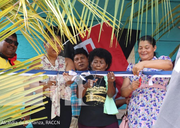 Sueño cumplido: Familia de Bonanza recibe su nueva casita