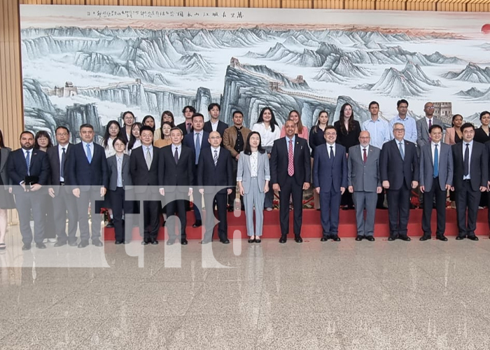 Jóvenes nicaragüenses presentes en encuentro internacional en China