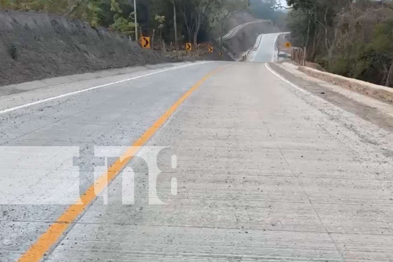 Inauguración de 7 km de carretera beneficiará a familias en Jalapa