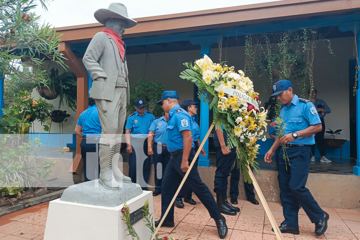 Policía Nacional y Ministerio del Interior saluda el 129 aniversario del natalicio del General Sandino