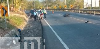 Foto: Accidente vial en Juigalpa: Dos jóvenes hospitalizados tras estrellarse con un muro/TN8