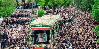 Foto: Solemne funeral de Raisi /cortesía