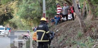 Foto: Trágico accidente deja a una motociclista fallecida en la carretera de Tisma a Masaya/TN8