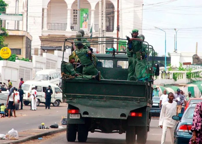 Al menos 8 muertos y 150 personas secuestradas en  Nigeria