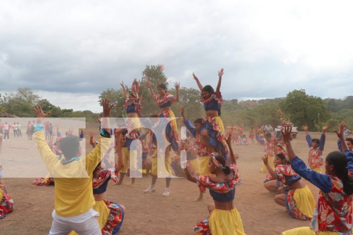 Foto: Paiwás recibe artistas del Triángulo Minero en cierre de Mayo Ya / TN8