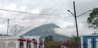 Normalidad total en Ometepe tras expulsión de gases y cenizas del volcán Concepción