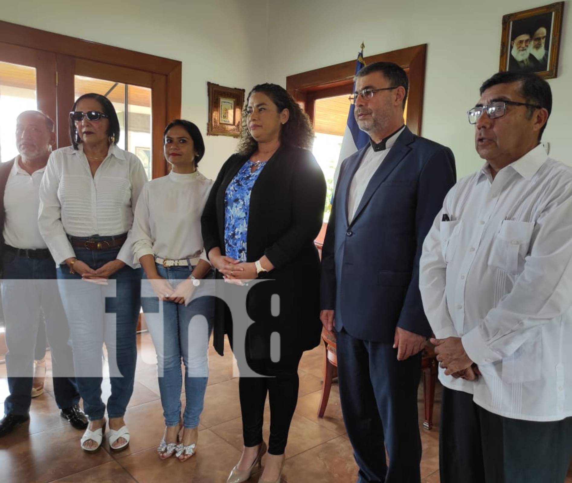 Foto: Firma de condolencias en Nicaragua por la muerte del presidente de Irán, Ebrahim Raisi / TN8