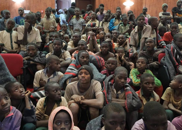 Liberan más de 60 víctimas de secuestro en Nigeria