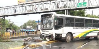 Foto: Accidente con bus y un peatón en Carretera Norte, Managua / TN8