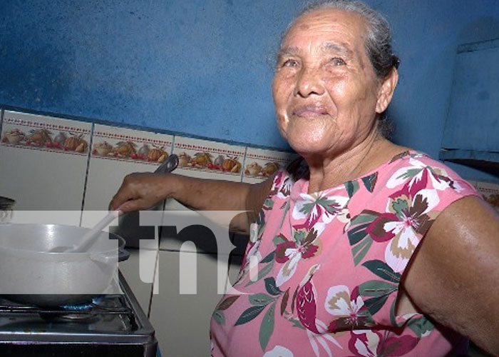 Foto: Premios a las madres con Crónica TN8