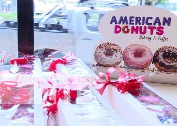 Foto: Celebración a las madres con American Donuts / TN8