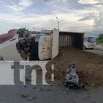 Foto: Accidente de tránsito con góndola en Villa Sol, Managua / TN8