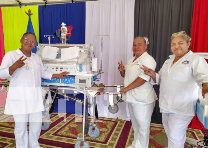 Foto: Cunas térmicas e incubadoras para hospitales de Nicaragua / TN8