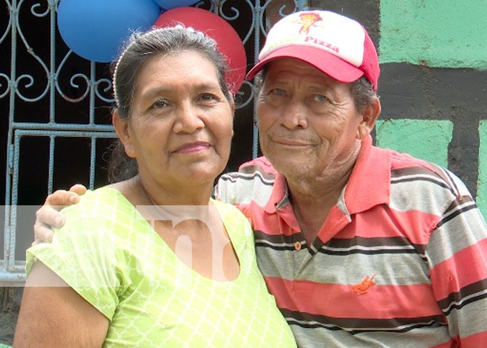 Foto: Premios para una madre en Crónica TN8