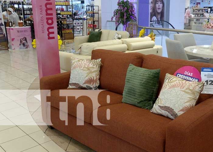 Foto: Tiendas Siman con súper descuentos / TN8