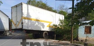 Foto: Accidente con una rastra en Nindirí, Masaya / TN8