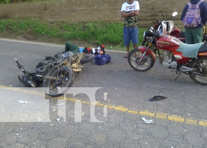 Foto: Motociclista choca con semoviente en Rivas / TN8