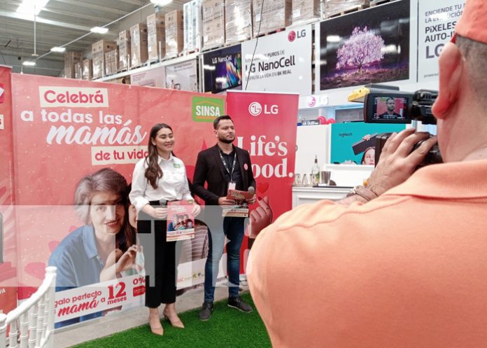 Foto: Promoción de SINSA para el Día de las Madres / TN8