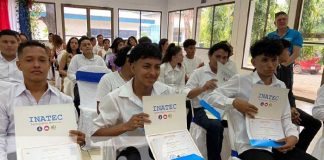 Foto: Nuevos técnicos profesionales de Chinandega / TN8