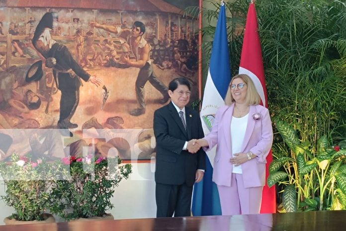 Foto: Nicaragua y Turquía estrechan relaciones / TN8