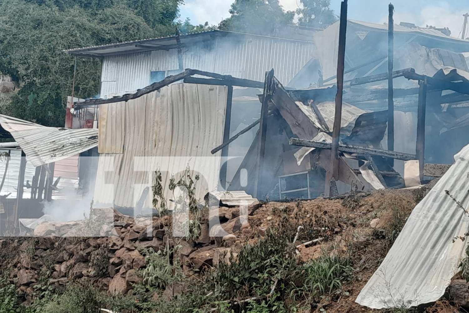 Foto: Incendio arrasó con 4 viviendas en Estelí / TN8