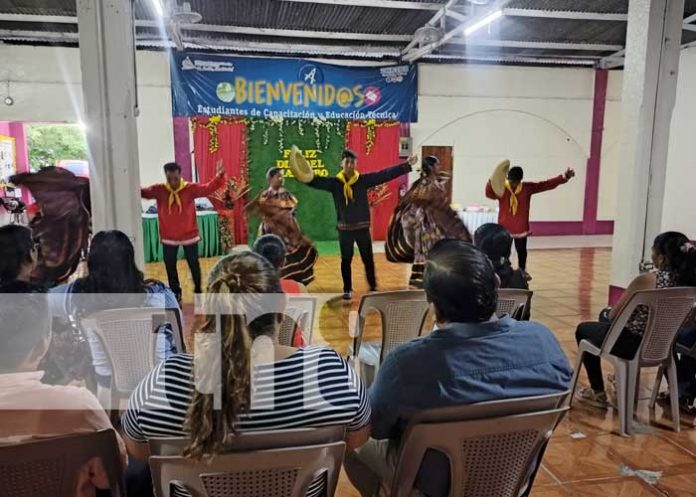 Foto: Docentes celebran el Día del Maestro con mucha alegría en Altagracia, Ometepe/TN8