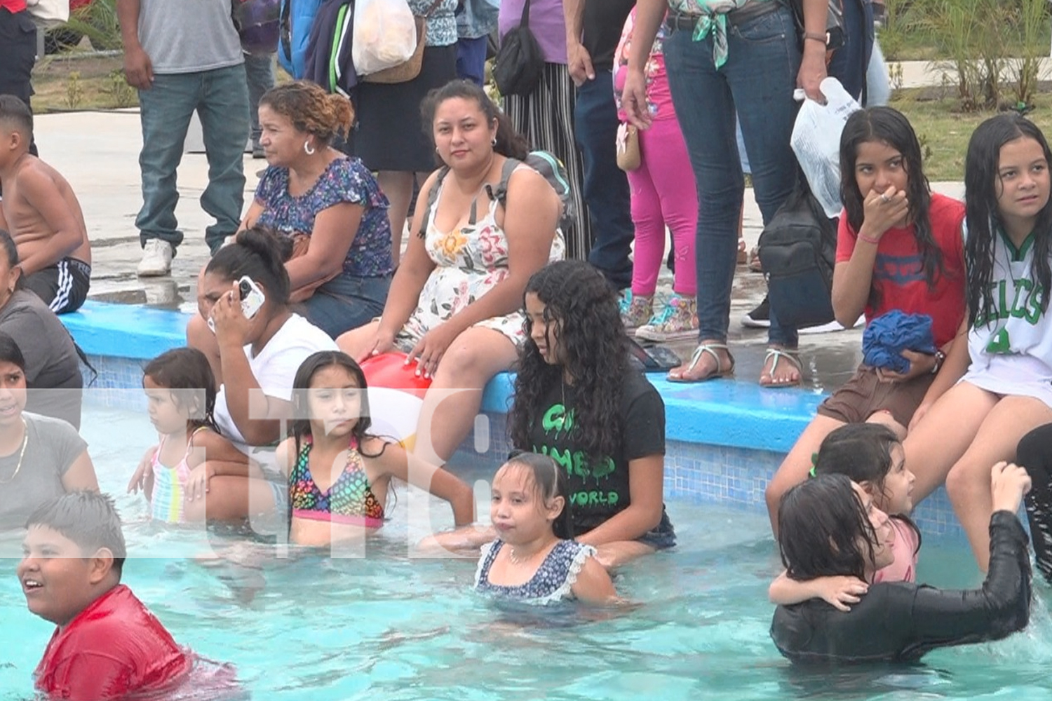 Foto: Familias de Estelí inauguran dos piscinas en el Parque de la Familia y la Comunidad/TN8