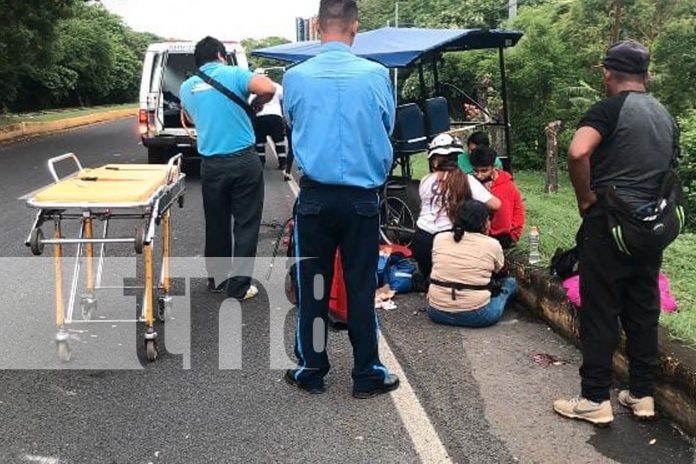 Foto: Trágico vuelco de mototaxi en kilómetro 40 de Carretera Granada-Masaya/TN8