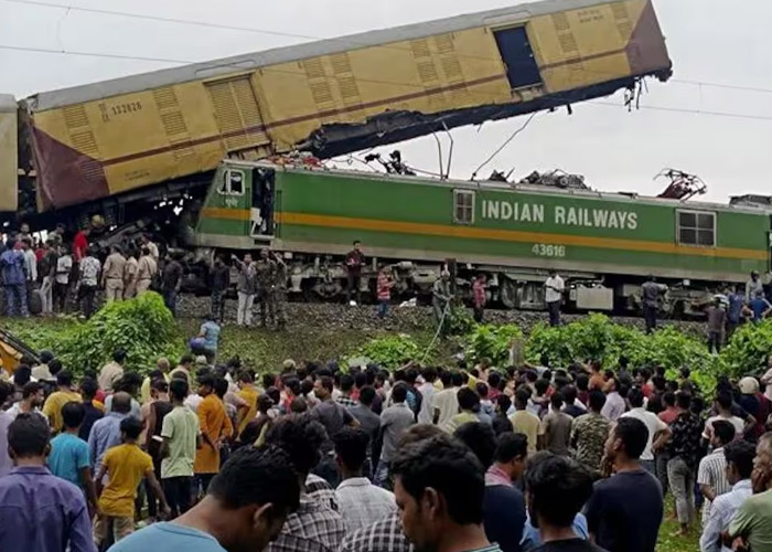 Ocho muertos en un choque de trenes en el este de India