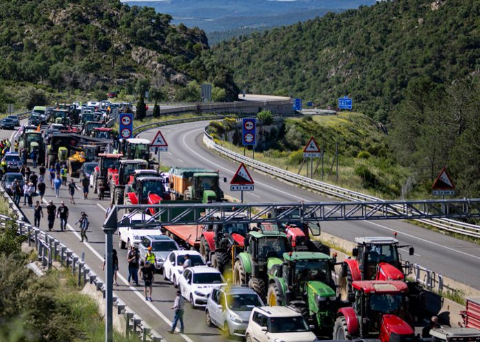 Foto: Agricultores paralizan frontera /cortesía